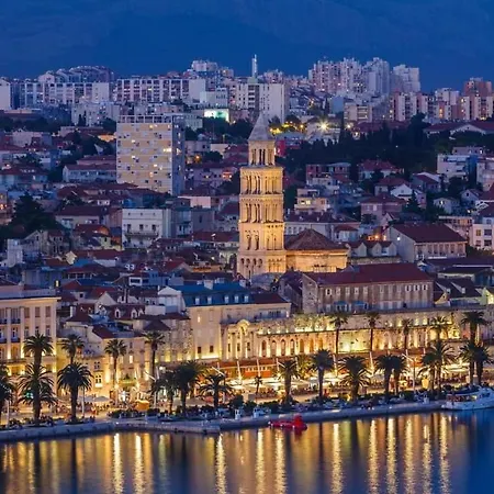 Lux Lariva, Center Of Апартаменты Сплит